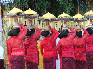 Bali - Ceremonie op Nusa Lembongan
