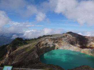 Indonesie - Driekleurenmeer Flores