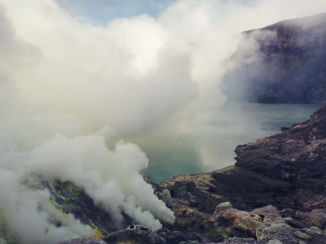 Indonesie - Kawah Ijen in de krater