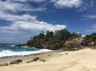 Bali - Sandy Beach Nusa Lembongang.