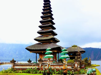 Bali - Pura Ulun Danu Bratan at Kintamani
