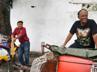 Yogyakarta - Locals met becak
