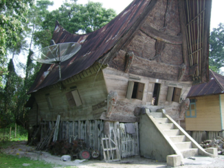Indonesie - Batak huis in Laguboti