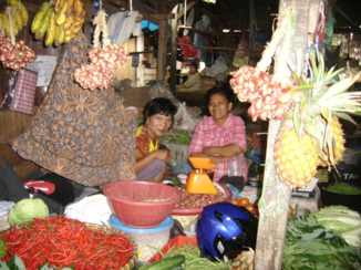 Indonesie - Overdekte markt in Balige