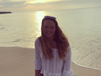 Bali - tersenyum setiap hari