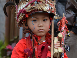 Sulawesi - Traditionele dans omgeving Tomohon