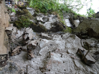 Indonesie - Rotsgraven