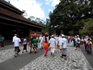 Bali - Ceremonie in een tempel