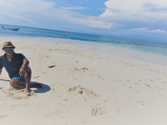 Molukken - "Daiktutur Beach" Desa Namtabung, Tanimbar Indonesia
