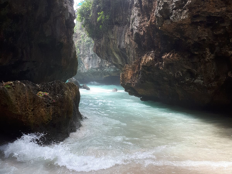 Indonesie - Uluwatu cave