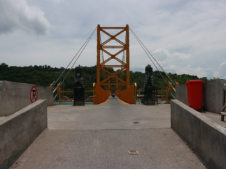 Nusa Lembongan - Yellow Bridge