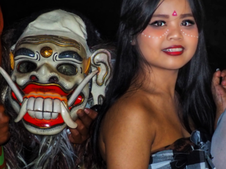 Bali - Balinese danseres